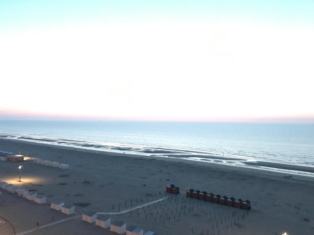 Апартаменты Zeedijk44 - Frontal Sea View Penthouse Де Панбархат Экстерьер фото
